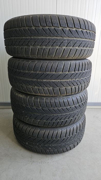 Anvelope Allseason 235 55 17 Viking