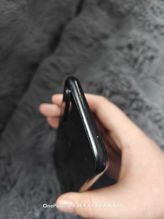 Телефон Redmi note 8