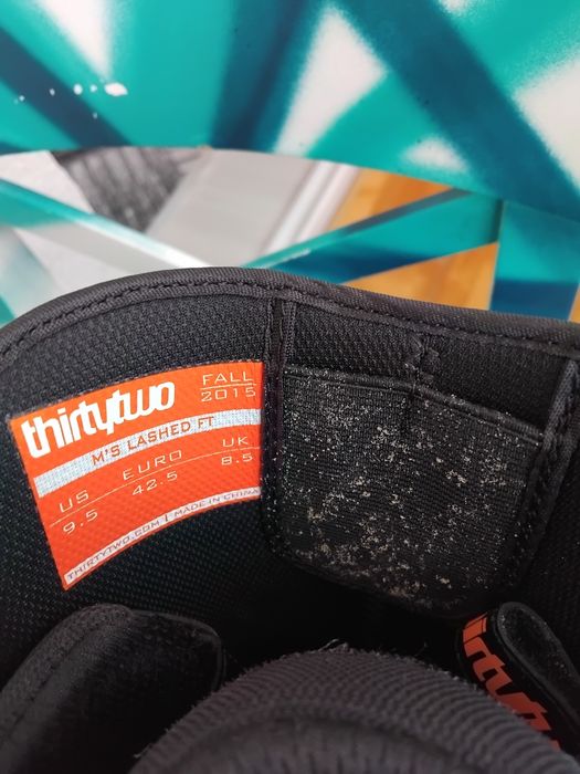Vand boots thirtytwo