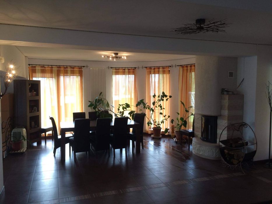 Inchiriez vila in Buna ziua, strada Macesului langa Lidl