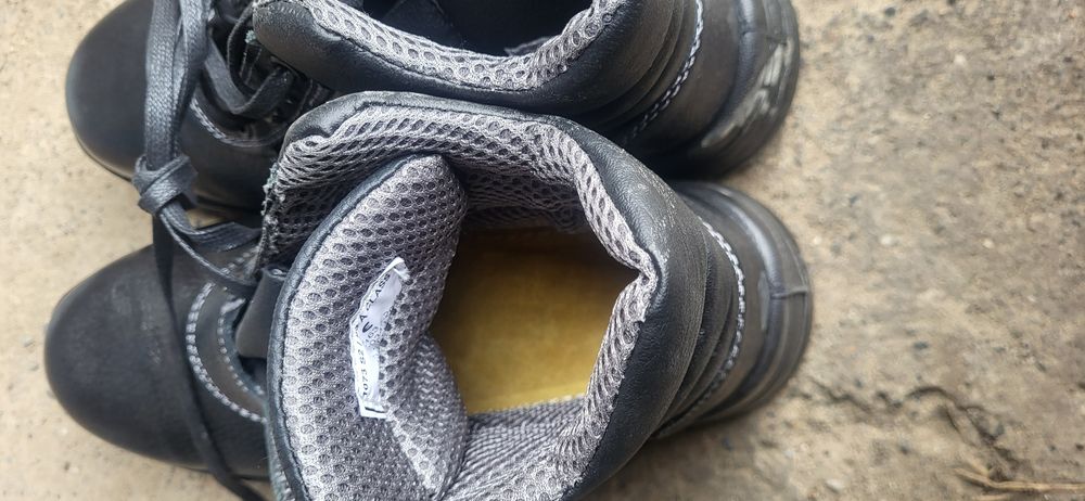 Спец.обувь  ботинки новый