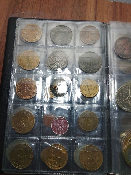 Tanga medal va zinachoklar kamyob uchraydigan  tangalar hammasi optom