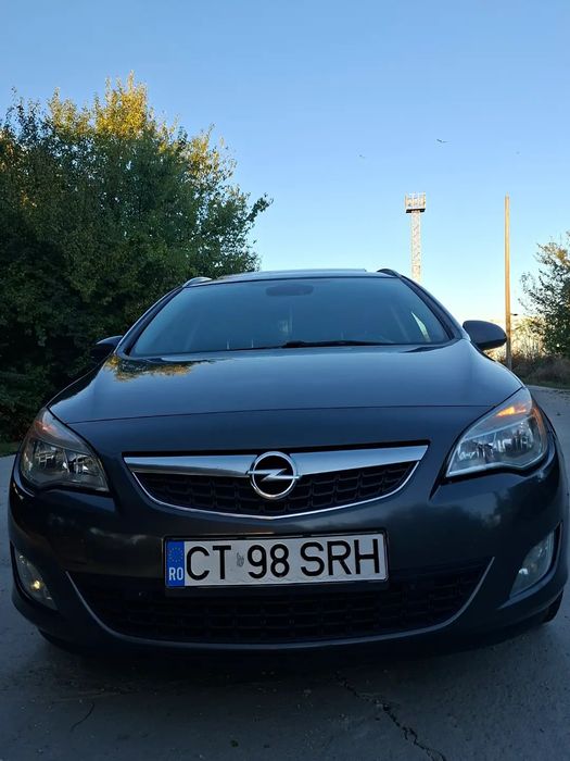OPEL Astra 2011 — imagine 4
