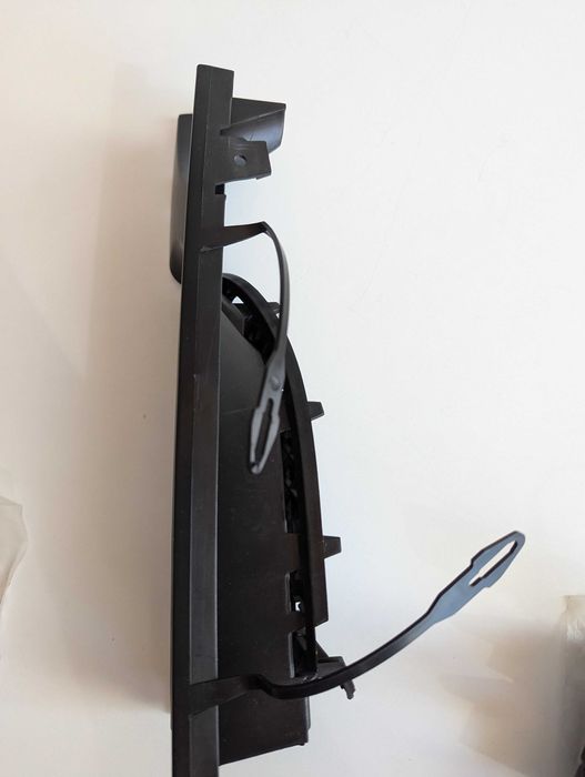 Капак предна броня Мерцедес Ц 202 Mercedes W202 C капаче Кука