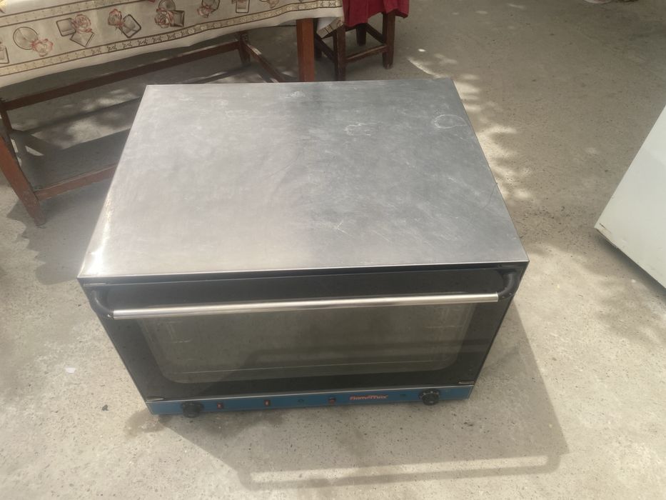 Конвекционная печь