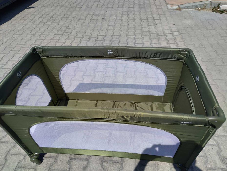 MONI Сгъваема детска кошара UNO зелен