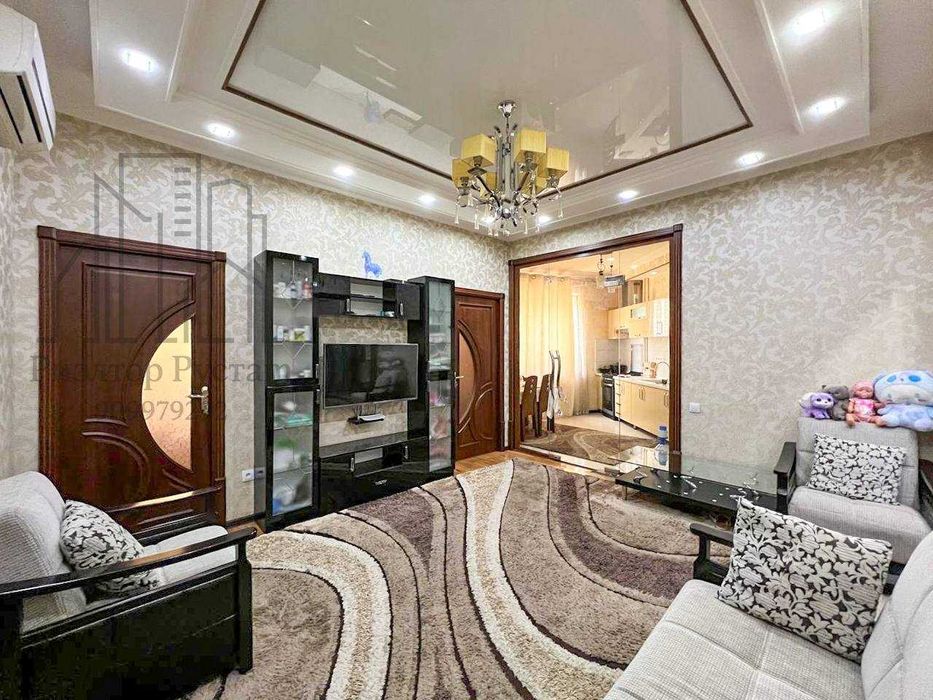 4/4/9 Golden House Паркентский