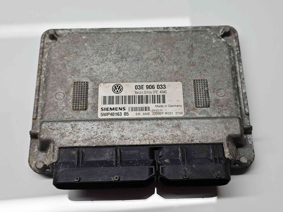 Calculator motor ECU Volkswagen Polo (9N) [Fabr 2001-2008] 03E906033 1