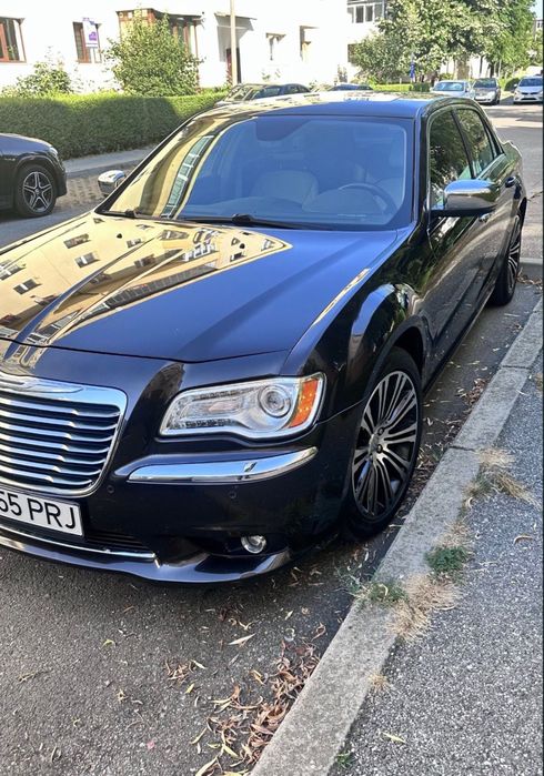 Lancia Thema / Chrysler 300c