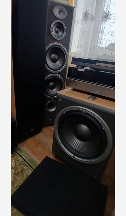 Акустическая система JBL