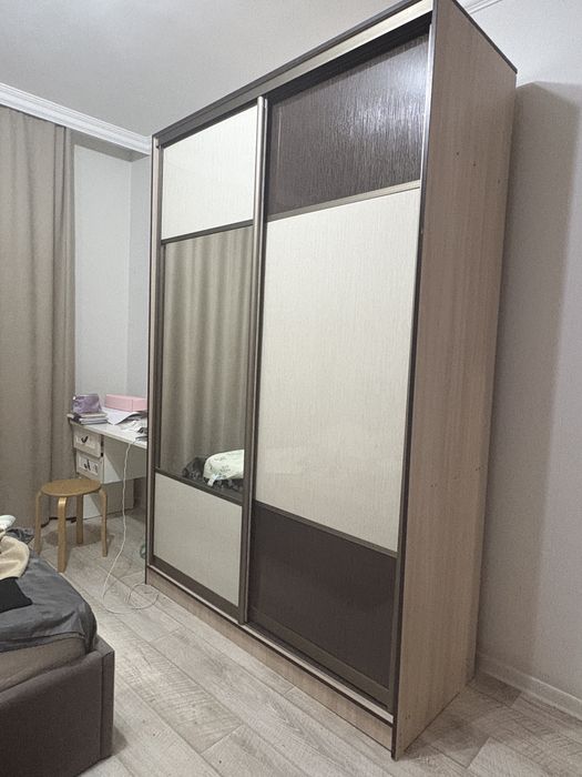 Шкаф мдф 2,5 м на 2,0 м, комод