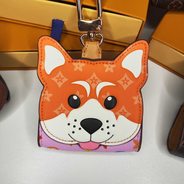 Louis Vuitton Ключодържател - (LV Keychain)