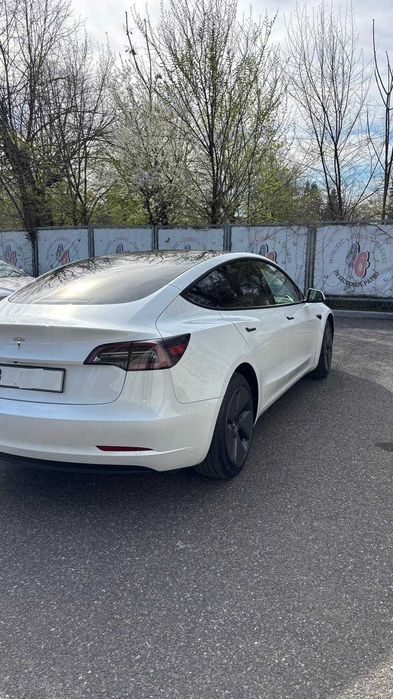 Tesla model 3 2023 Long range