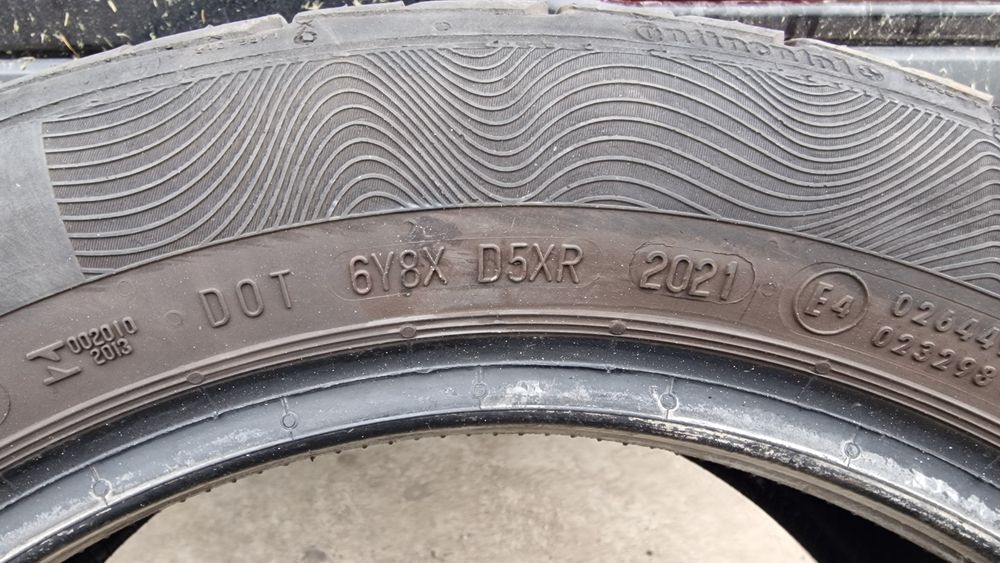 Anvelope cauciucuri roti 185 55 15 vara Continental