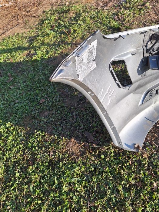 Предна броня за Volvo XC60 2011