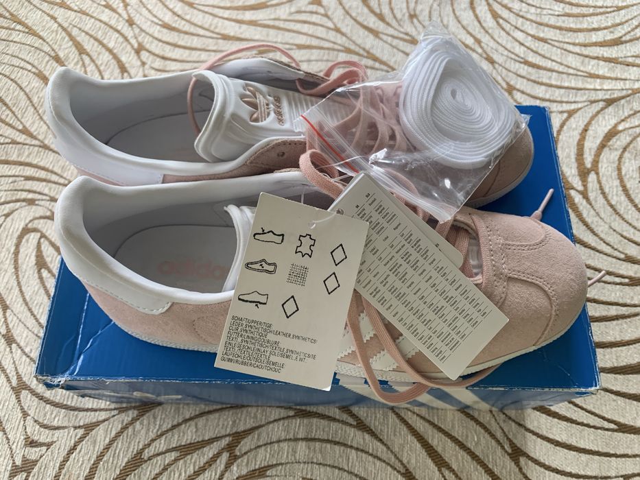 Sneakersi Adidas Originals Gazelle piele nr.40-2/3 - 25-26cm - NOI