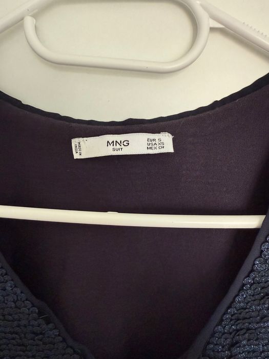 Maieu cu paiete Mango