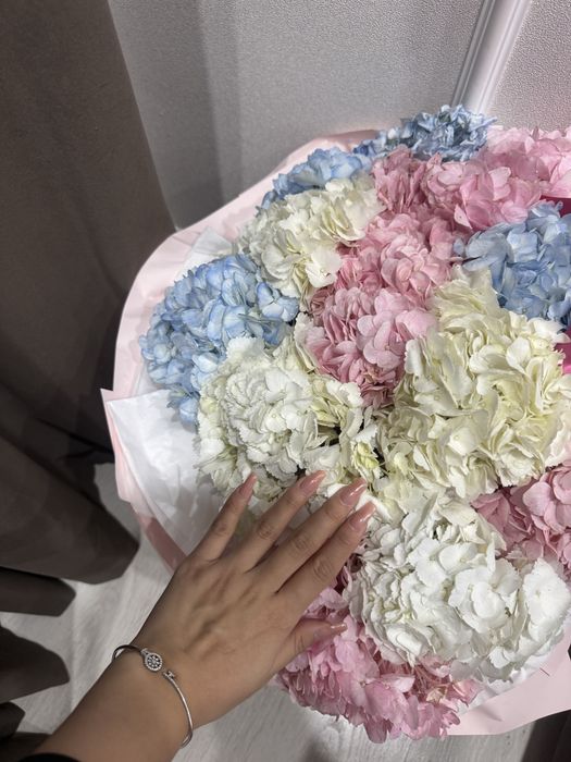 Цветы большие свежие