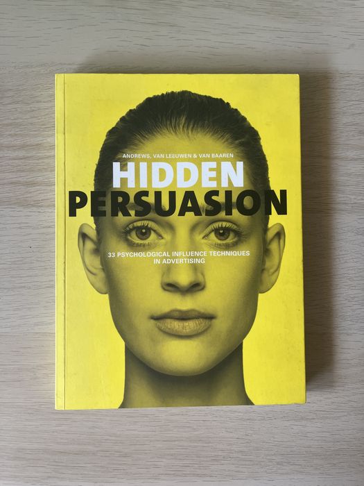 Книги на английски и български: Стивън Кинг и Hidden persuasion
