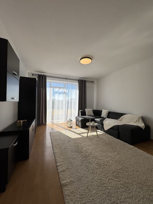 Inchiriez apartament in Reghin , B-dul Unirii,Bl.57 etaj 1