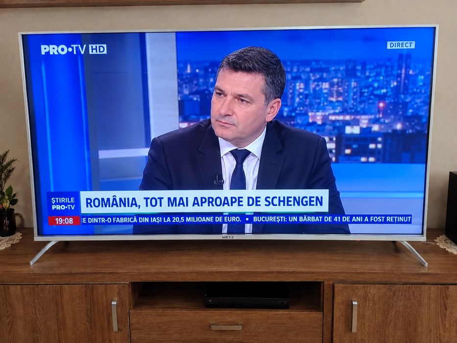 150 Cm SMART 4K UHD Android. Metz Nemțesc. Am și alte Mărci Mărimi disponibile