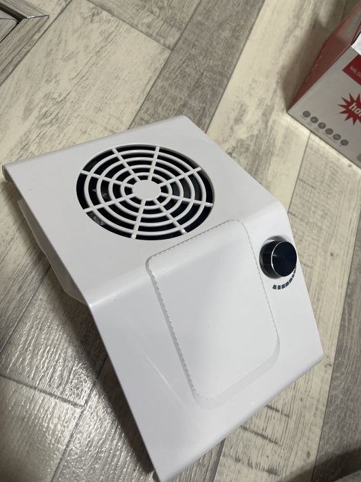 Пыслесос для маникюра