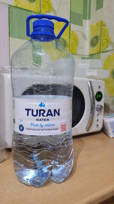 Продам 5 литровый бутыли