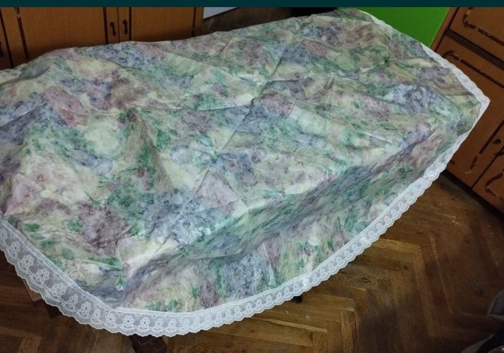 Ордьоври, купа, чинии, чаши, фруктиера, поставки за яйца, мушами