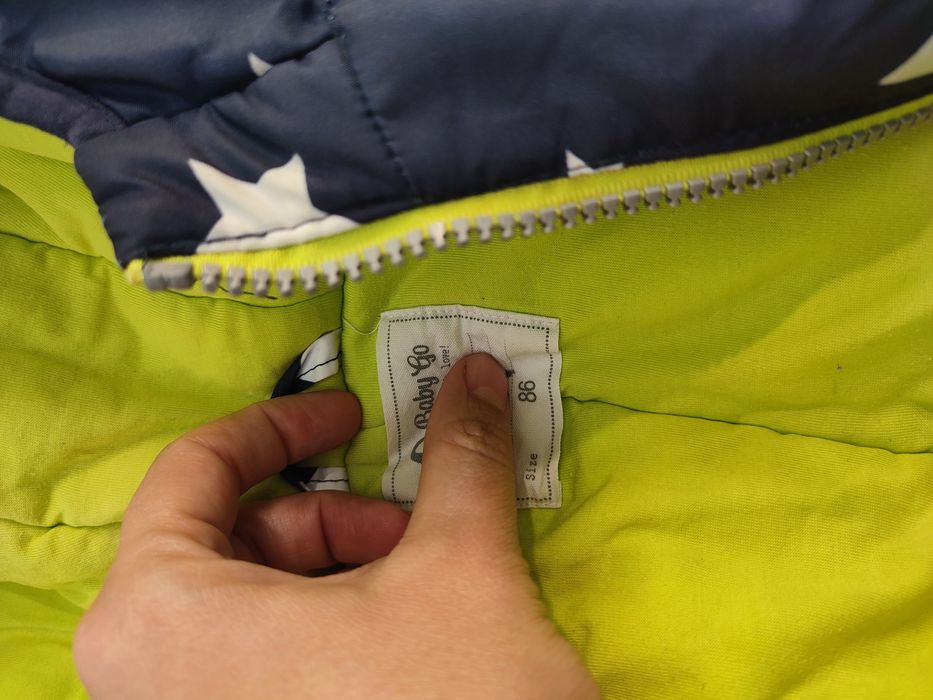 Продам комбинезоны детские