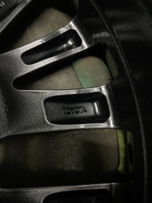 Диски Оригинал от Камри 55 графит