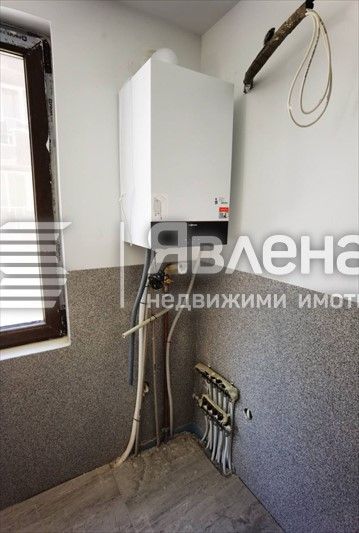 Продава се Тристаен апартамент в Благоевград, Широк център - 92 кв.м за 1033 €/кв.м - Снимка #6