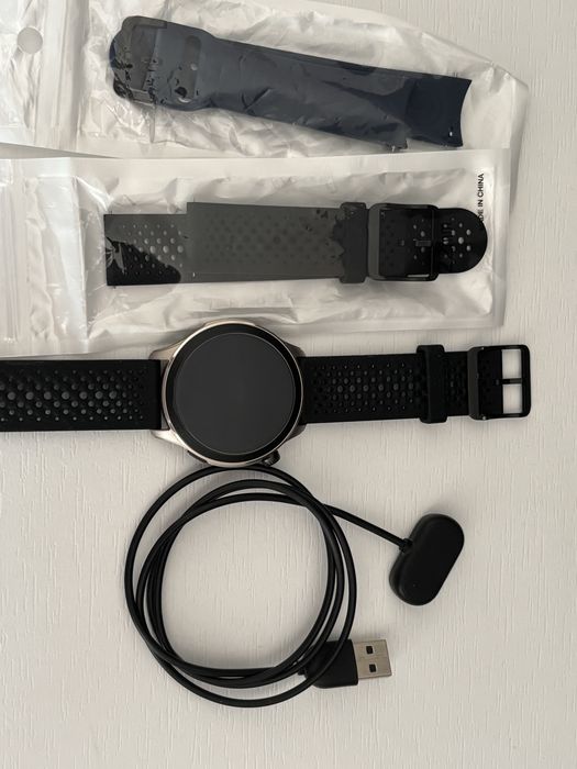 Смарт часовник Xiaomi Amazfit GTR 4