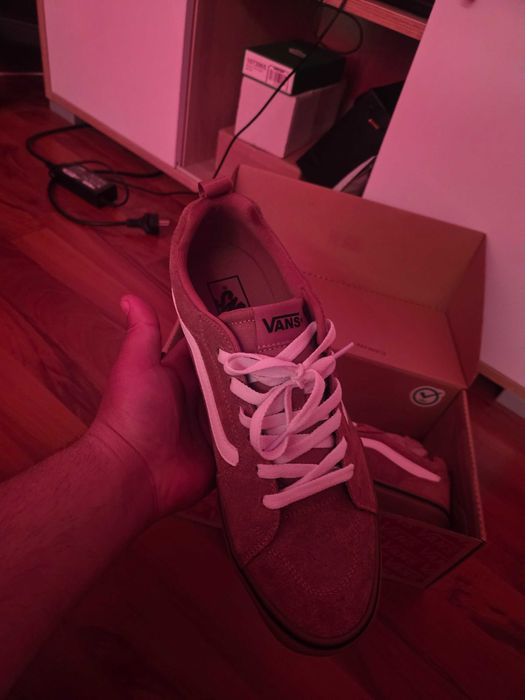 Vans old skool (piele intoarsa) produs nou, marime 44 (interior 28 /28.5 cm)