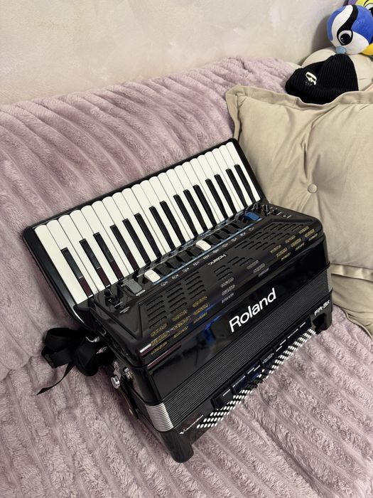 Roland fr3x impecabil ca nou