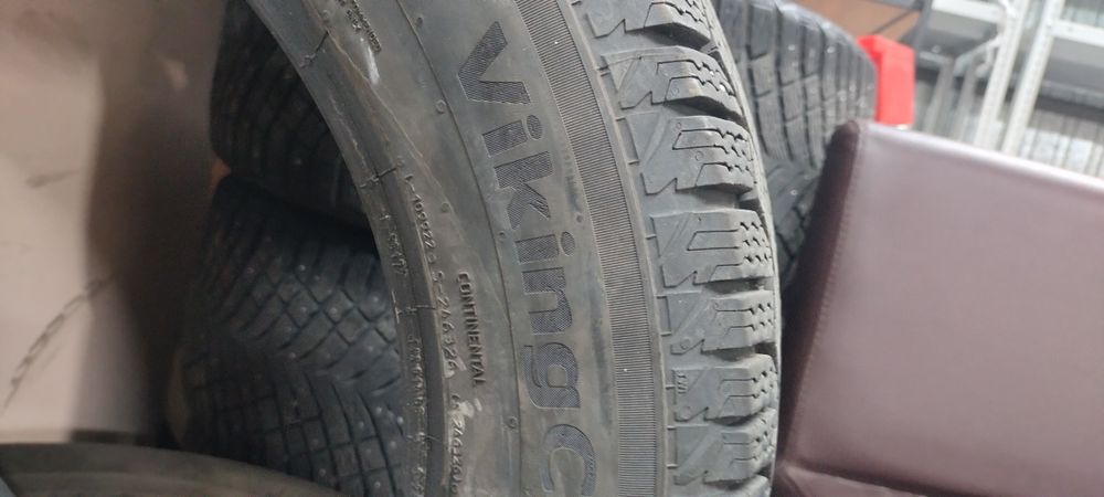 Продам покрышку комлект
