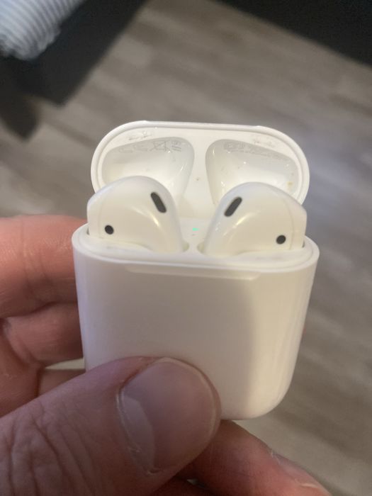 Слушалки AIRPODS