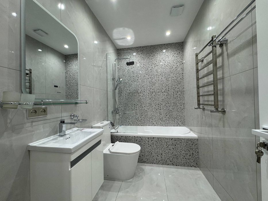Паркентский Новостройка Двухуровневая 4х-комн 90+50квм