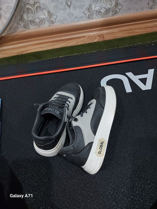 Ботинка детский 28 размер