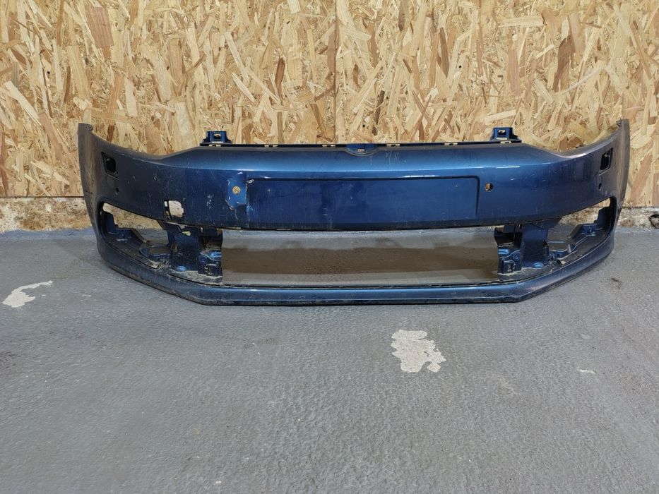 Bara fata VW Polo 6C an 2014-2018 cu senzori si spalatori,si fara!