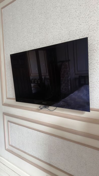 Продам телевизор Sony