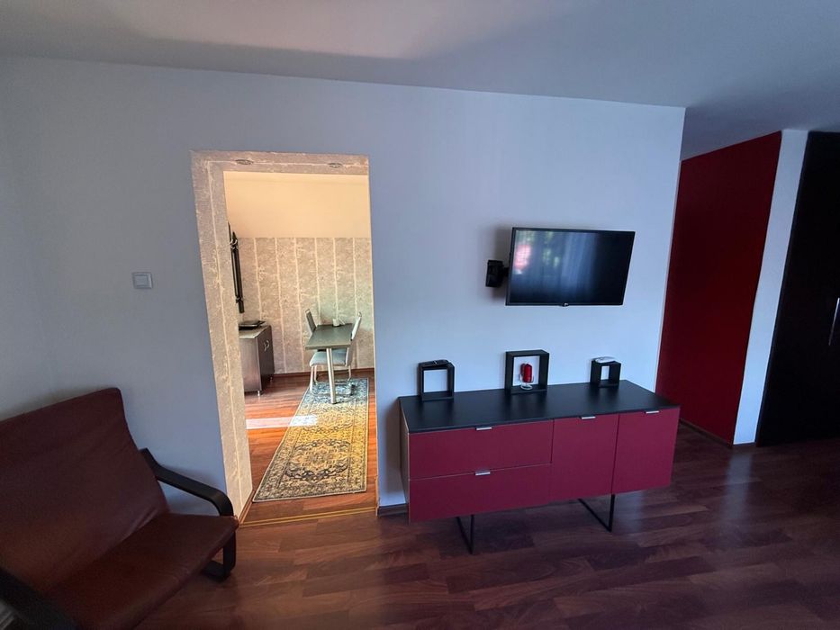 Apartament 1 camera + terasa - 350 Euro