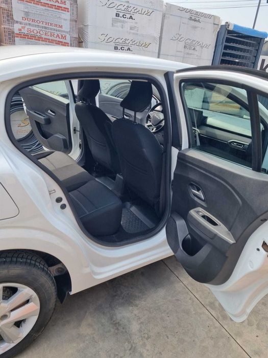 Vand Dacia Logan
