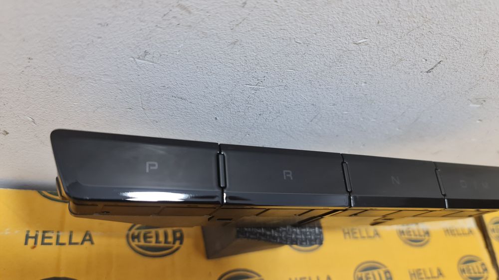 Consola comanda ecran schimbător viteze Maserati Grecale 670279962