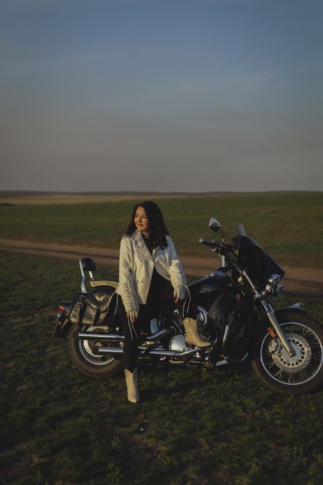 Куртка "косуха" белая