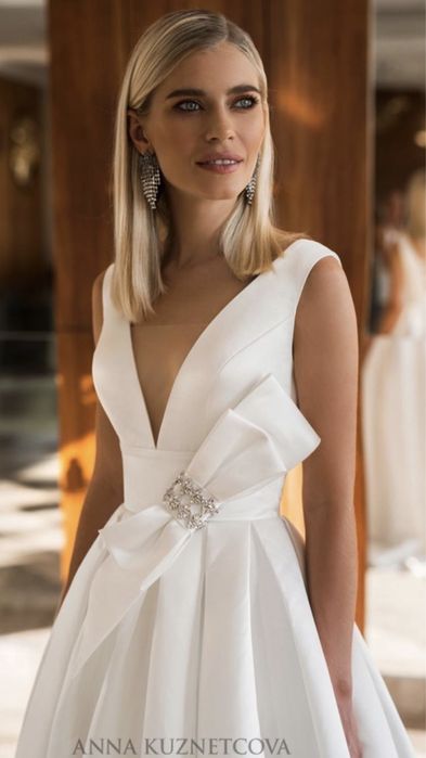 Продам шикарное свадебное платье !