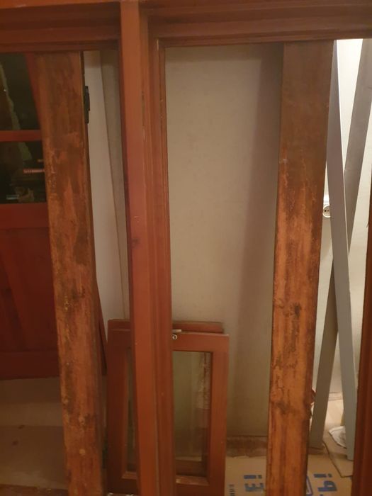 Старые деревянные окна