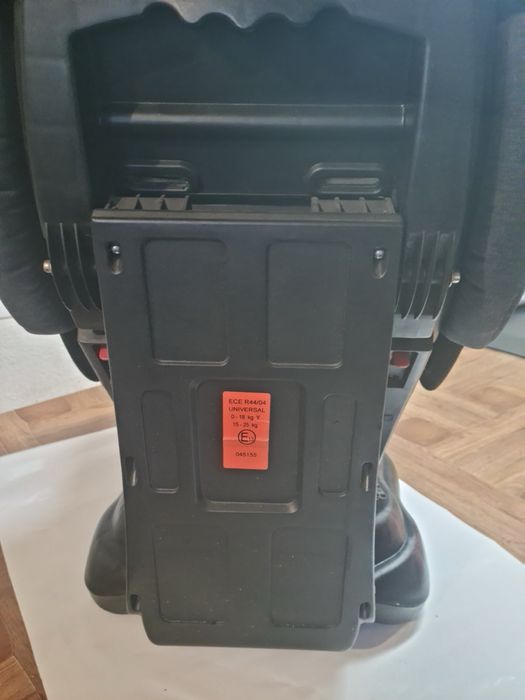 Продавам столче за кола Lorelli premium sps sistem