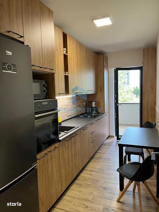 Echo Tineretului 2 camere terasa 17 mp cu loc de parcare si prox. metr