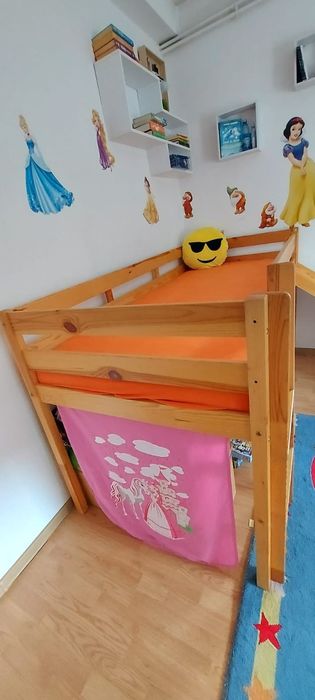 Pat copil, dimensiune 90x200cm, foarte stabil și rezistent plus saltea