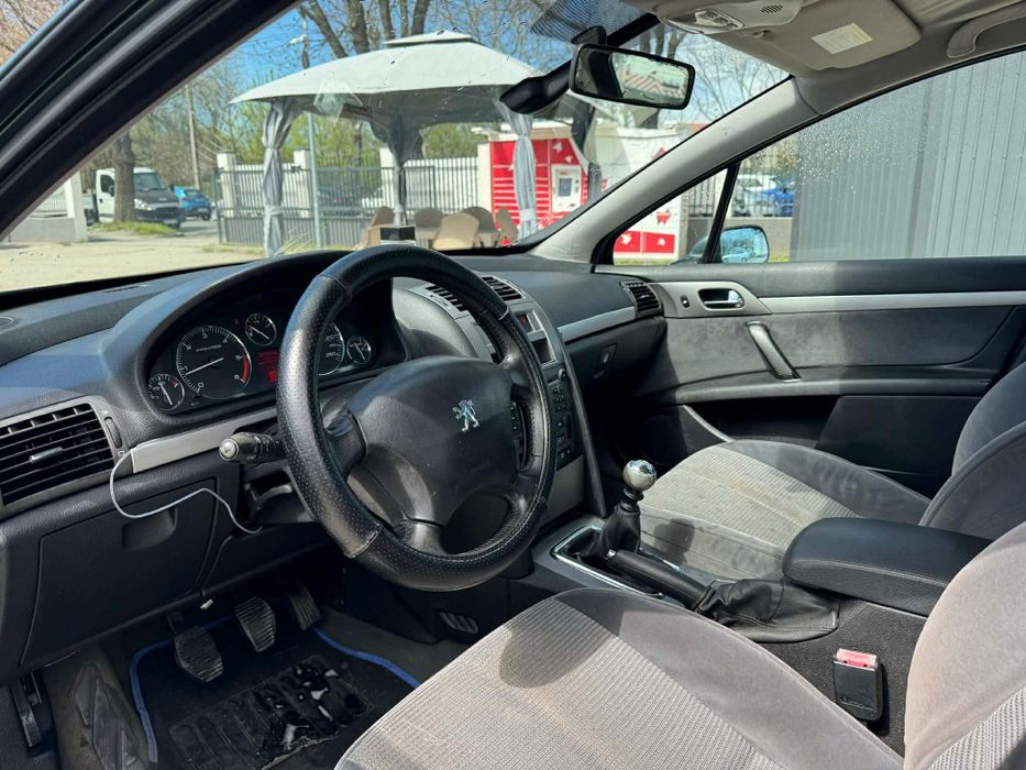 Продавам peugeot 407 2000 кубика 135 коня  HDI на части
